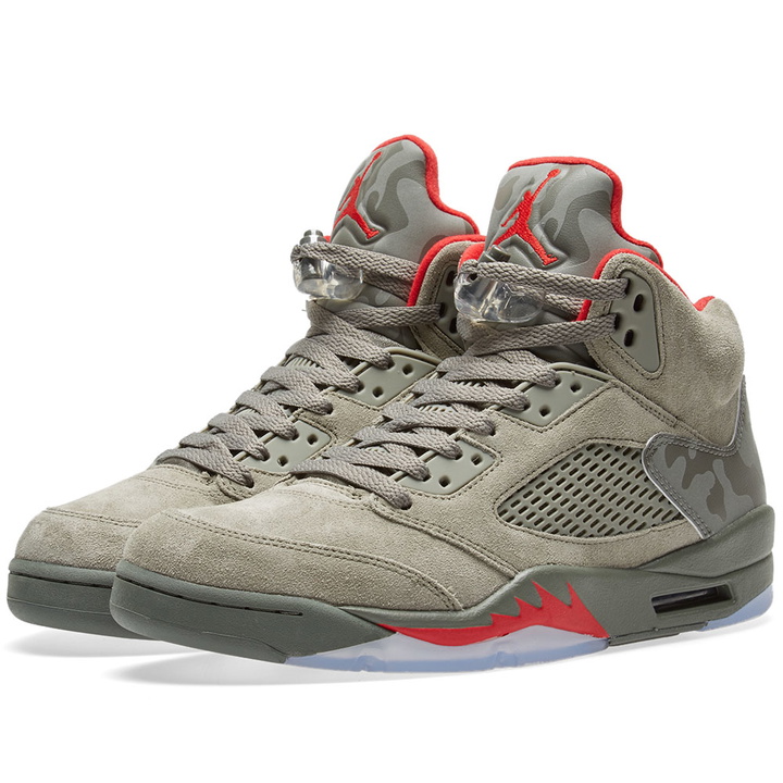 Photo: Nike Air Jordan 5 Retro