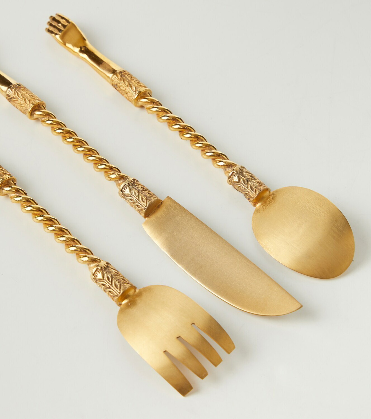 Natalia Criado Gold-plated cutlery set