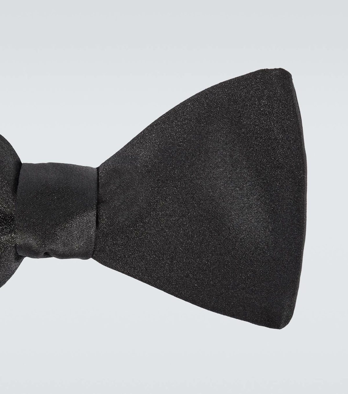Ralph Lauren Purple Label Silk satin bow tie