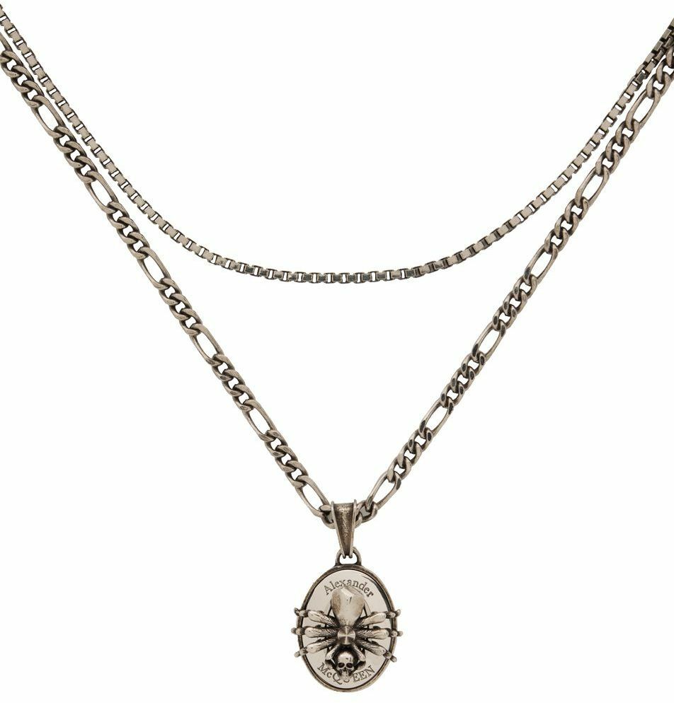 Alexander McQueen Silver Spider Skull Necklace Alexander McQueen Alexander McQueen Silver Spider Skull Necklace Alexander McQueen