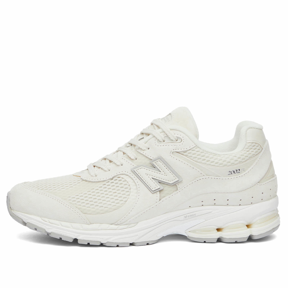 New Balance M2002WC in Beige New Balance