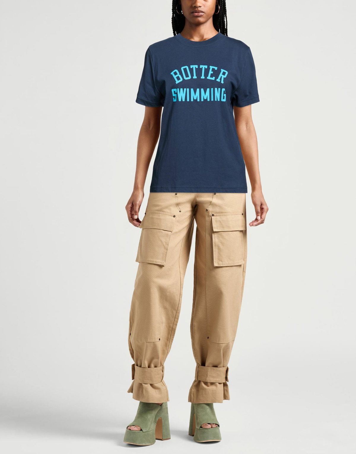 Botter Womens T-shirt in Navy