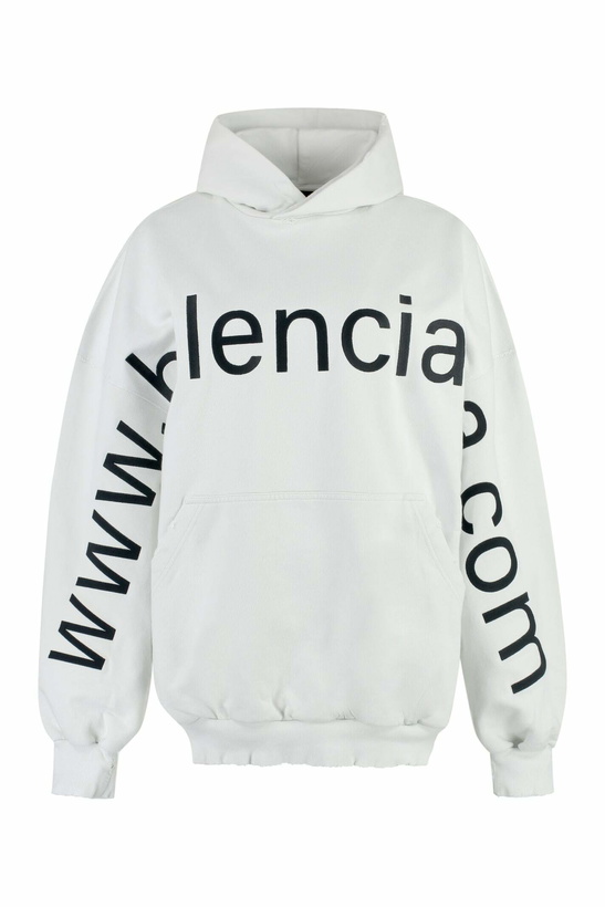 Photo: Balenciaga Sweatshirt
