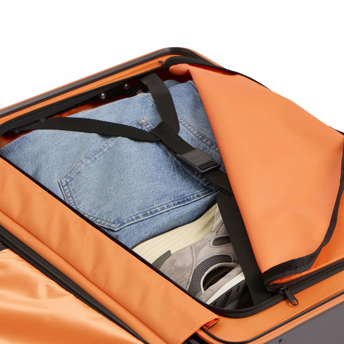 Floyd Check-In Luggage - 61L in Galaxy Night 