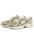 New Balance 740 Sneaker in Dark Olivine