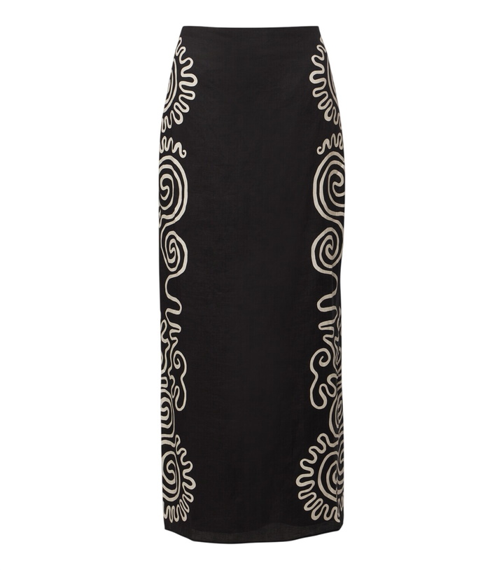 Photo: Cala de la Cruz Bruna printed linen maxi skirt