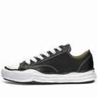 Maison MIHARA YASUHIRO Men's Original Sole Leather Low-Top Sneakers in Black