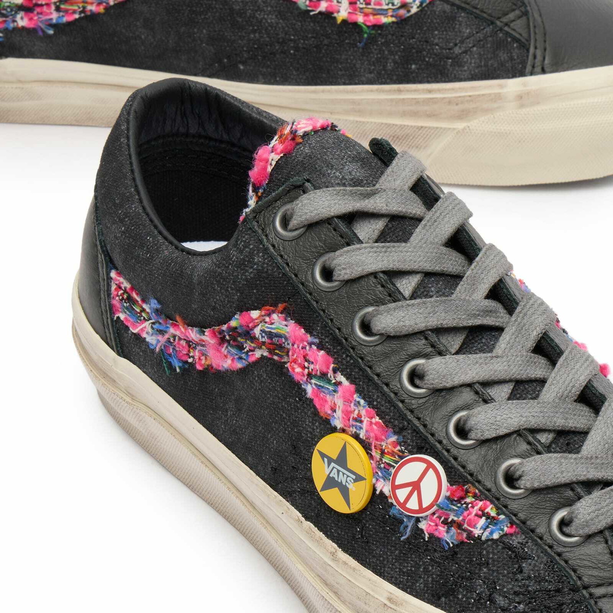 Vans LX Old Skool 36 Sneaker in Faded Black
