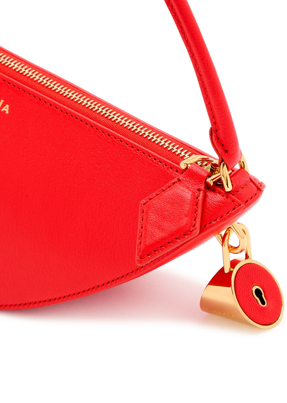 Alaïa Le Demi-Coeur Leather Shoulder bag - Red - One Size ALAÏA