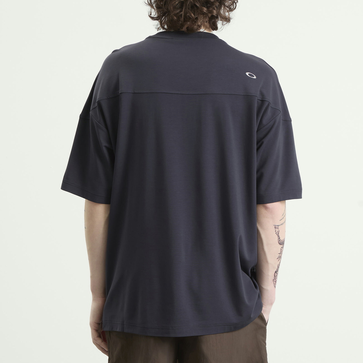 Oakley Men's FGL Union Pocket T-Shirt 6.0 in Phantom