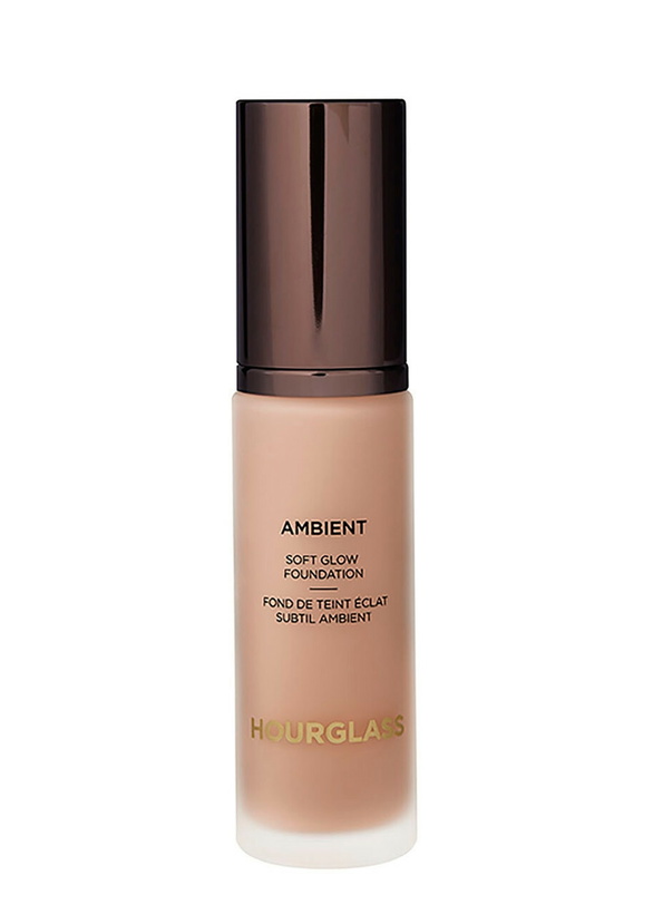 Photo: Hourglass Ambient Soft Glow Foundation - 6.5
