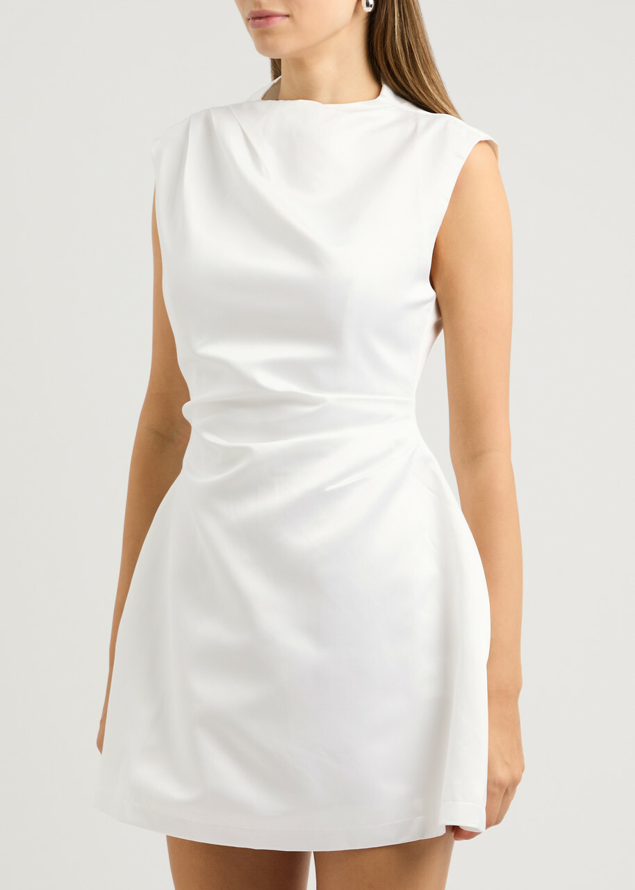 ODD MUSE (white) strapless mini