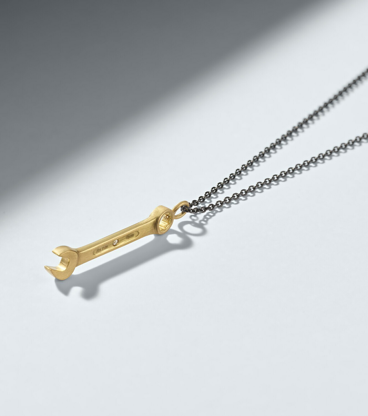 Ileana Makri Divine Mechanics 18kt gold pendant necklace with diamonds