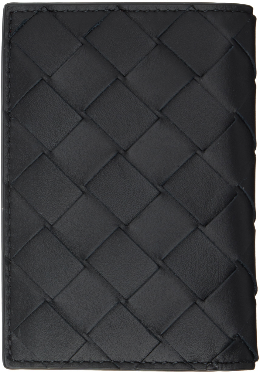★関税込★BOTTEGA VENETA★Flap Card Case Black★ Bottega Veneta® Men's Intrecciato Flap Card Case in Black