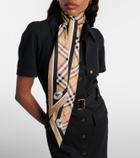 Burberry Burberry Check silk scarf