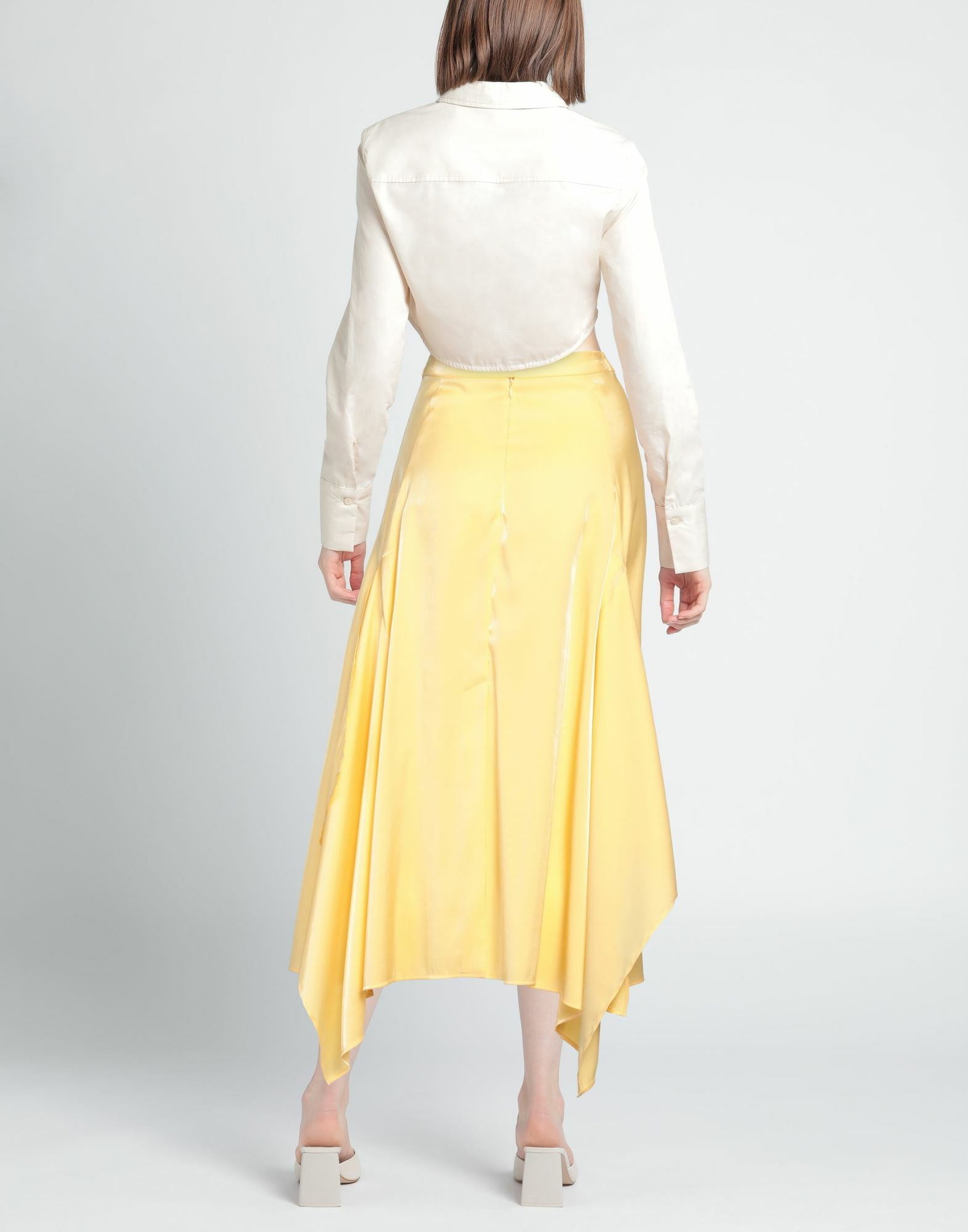 Aeron Womens Midi skirt in Yellow
