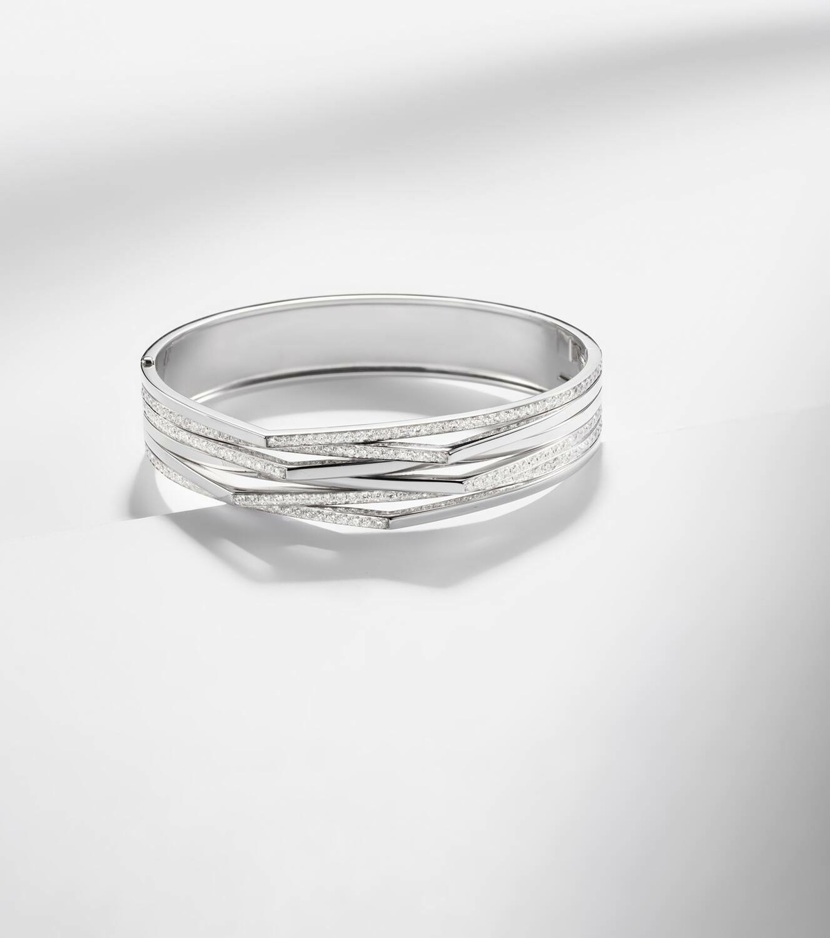 Repossi Antifer 18kt white gold cuff bracelet with diamonds