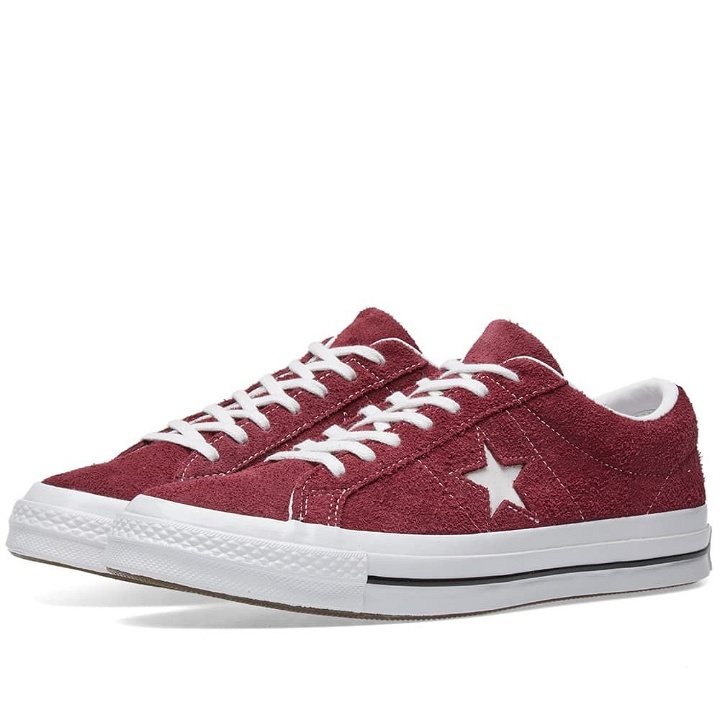 Photo: Converse One Star Red