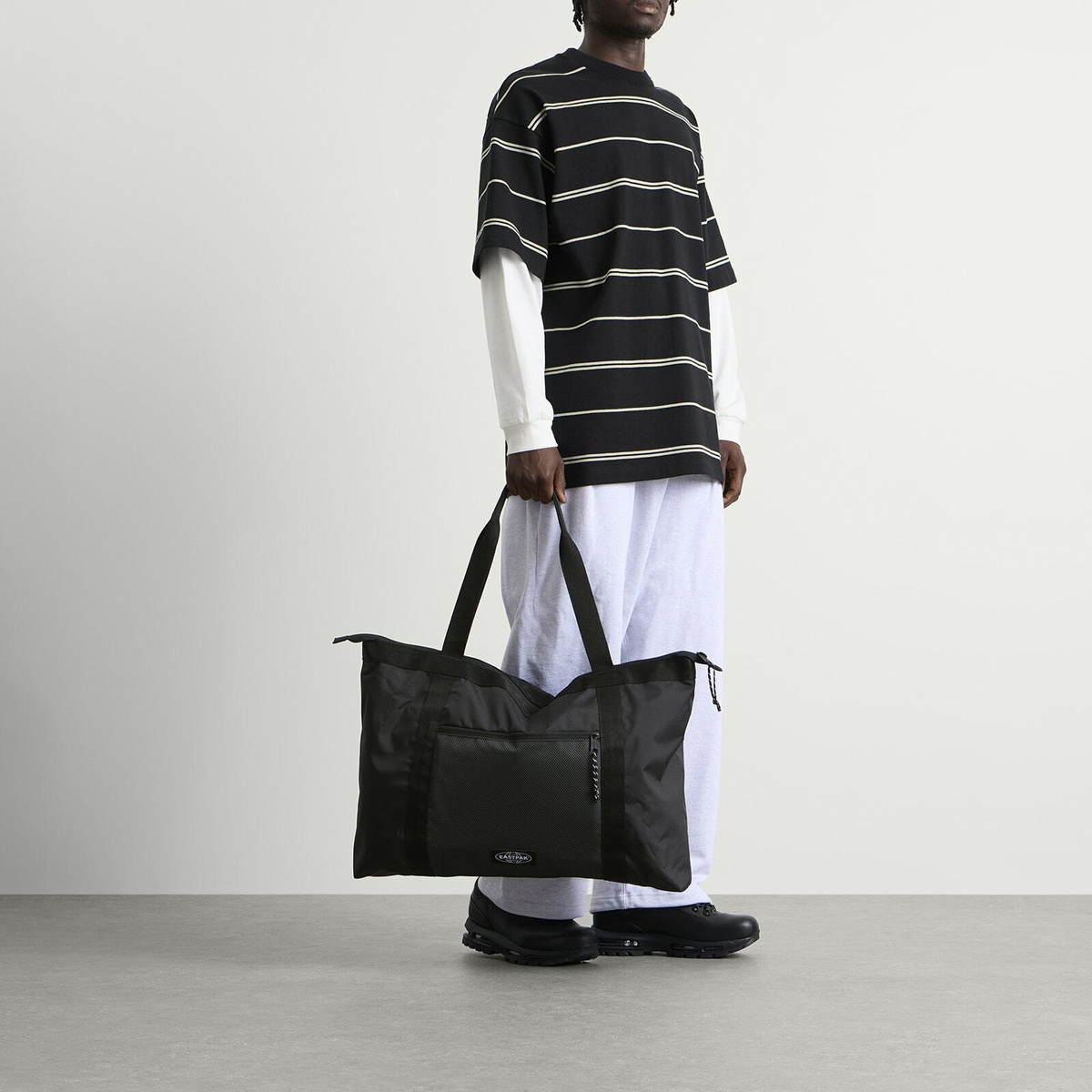 Eastpak Athleisure Tote Bag in Black 