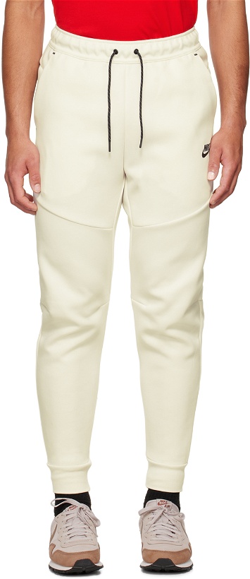 Photo: Nike White Sportswear Tech Lounge Pants