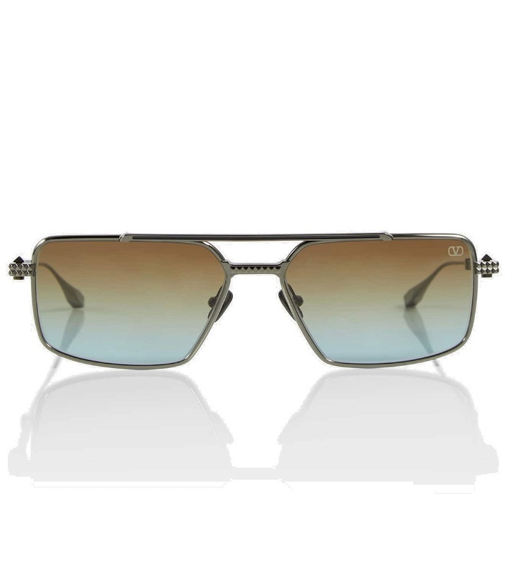 Photo: Valentino V-Sei aviator sunglasses