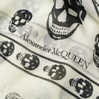 Alexander McQueen Men's Skull Pashmina Scarf in Ivory/Black