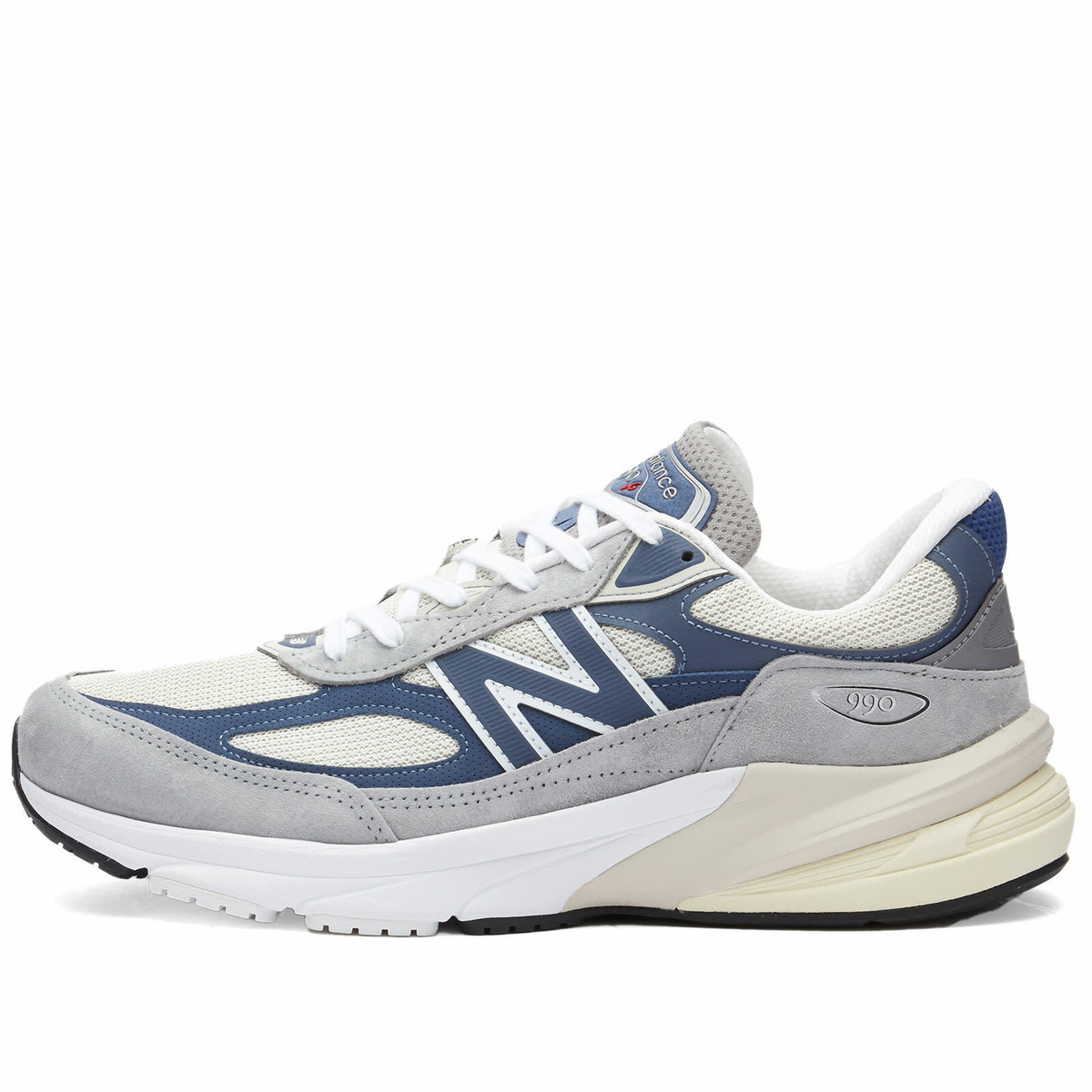 New Balance U990TC6 - Made in USA Sneakers in Grey New Balance