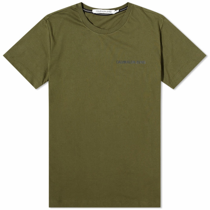 Photo: Calvin Klein Men's Institutional Chest Logo T-Shirt in Deep Depths