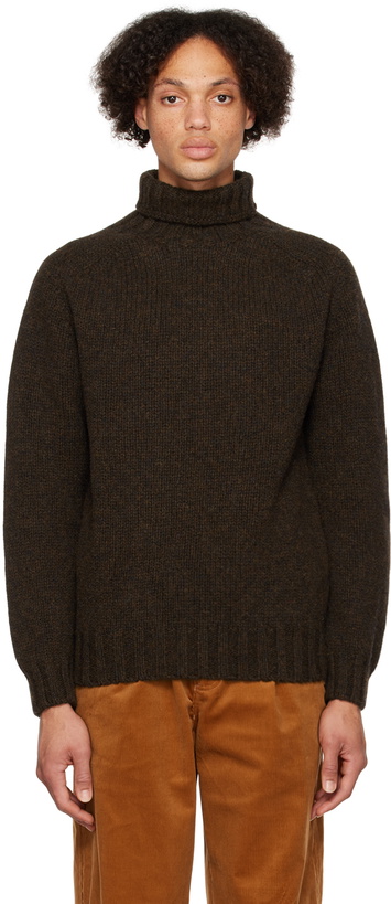 Photo: Howlin' Brown Mystic Slot Turtleneck