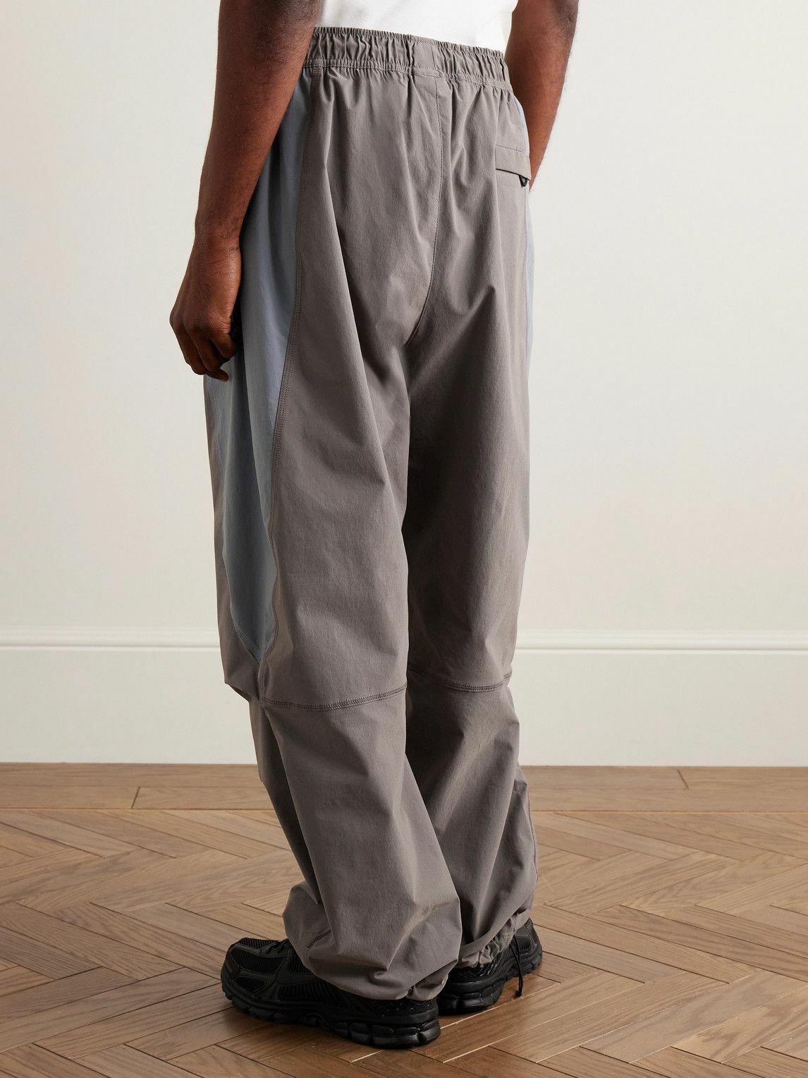 Nike - Tech Colour-Block Dri-FIT Track Pants - Gray