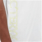Arc'teryx Men's Cormac Downword Side Logo T-Shirt in Atmos Heather