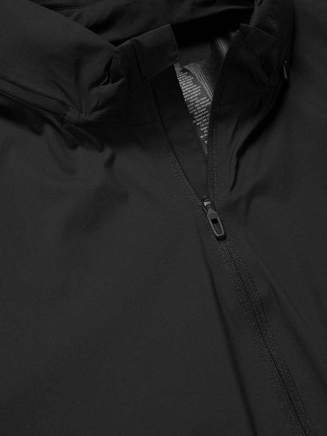 LULULEMON Cross Chill RepelShell™ hooded jacket