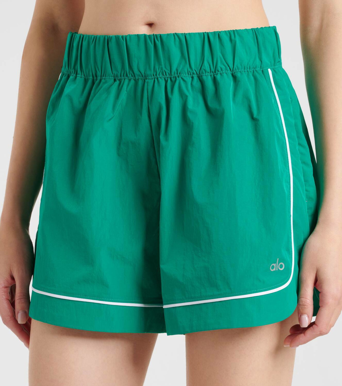 Alo Yoga Motivate track shorts
