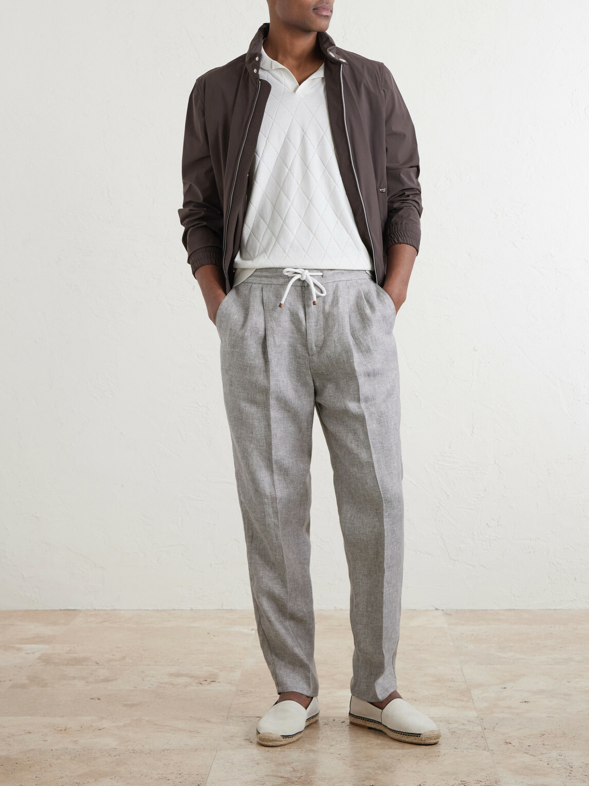 Brunello Cucinelli - Straight-Leg Pleated Hemp and Linen-Blend Twill Trousers - Gray