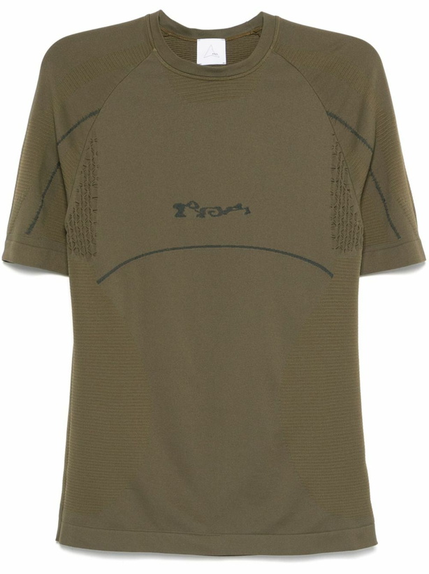 Photo: ROA Seamless T-Shirt