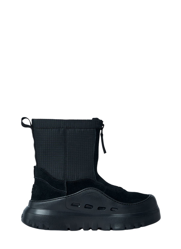 Photo: UGG PeakMod Boots