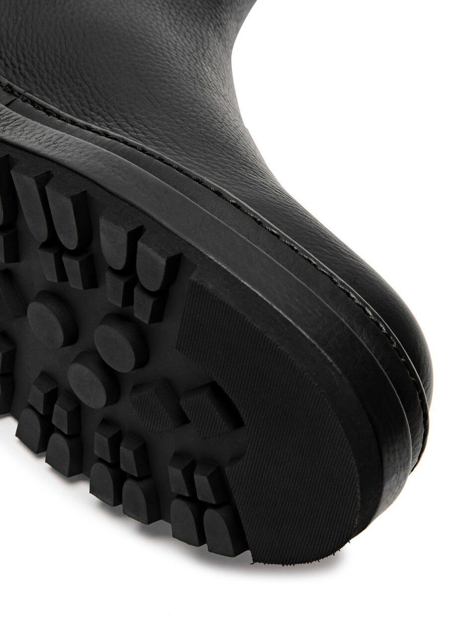 Jacquemus Les Bottines Pavane Leather Chelsea Boots Black