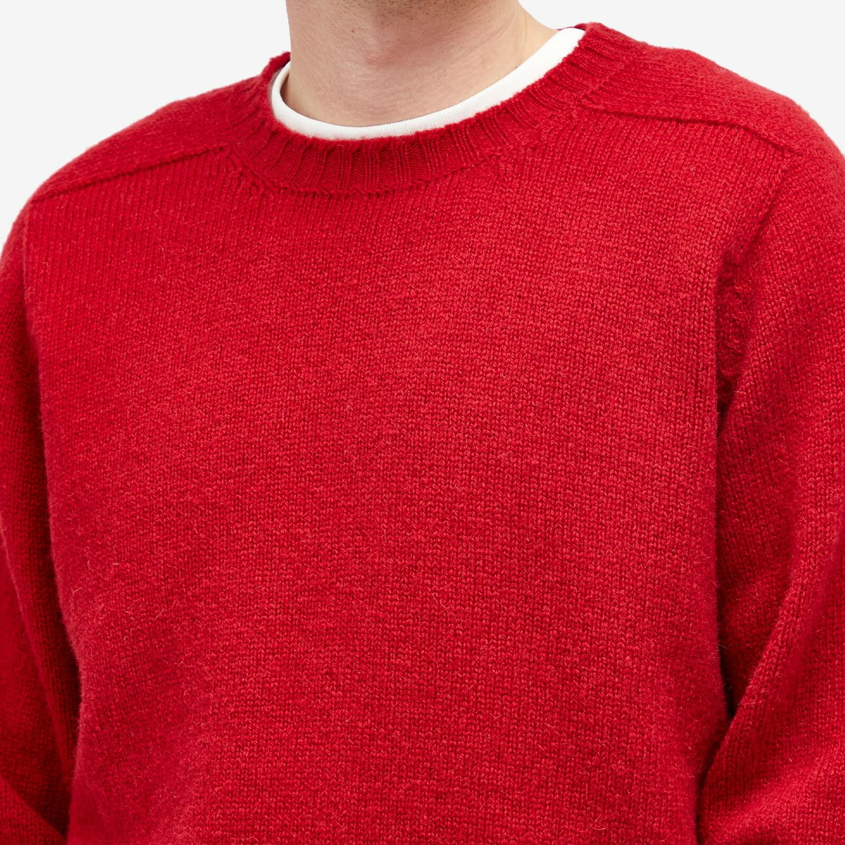 Jamieson's of Shetland Men's Crew Knit in Crimson