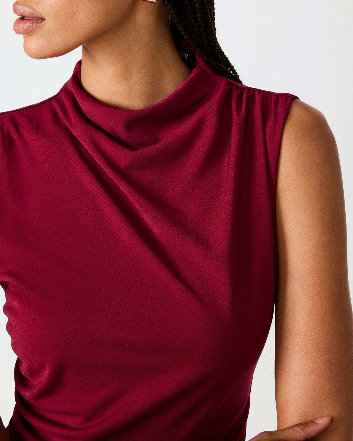 Steve Madden Mo Dress Beet in Red