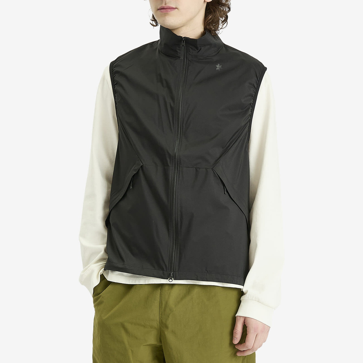 ページ EQUILIBRIUM Wind Vest 2 Goldwin Men's Pertex Equilibrium Wind Vest in Black Goldwin