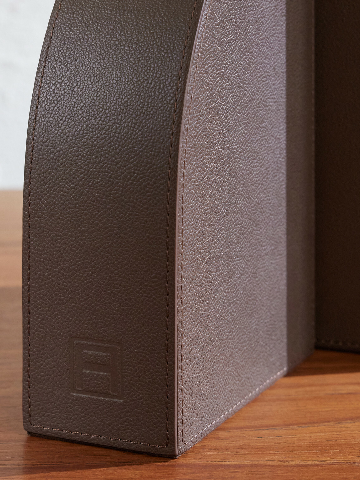 Assouline - Cubist Leather Bookend
