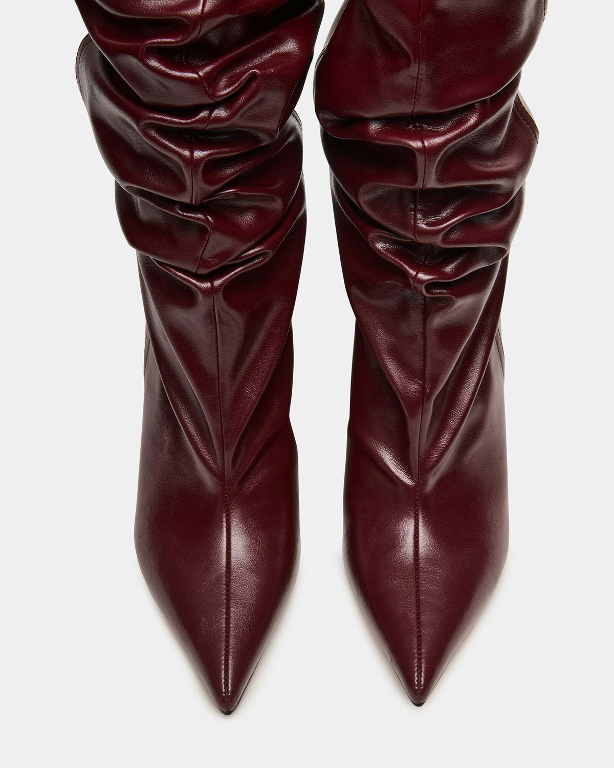 Steve Madden Distortion Boots in Burgundy