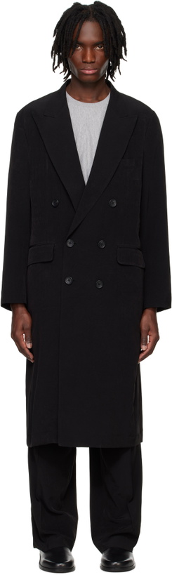 Photo: RAINMAKER KYOTO Black Chester Coat