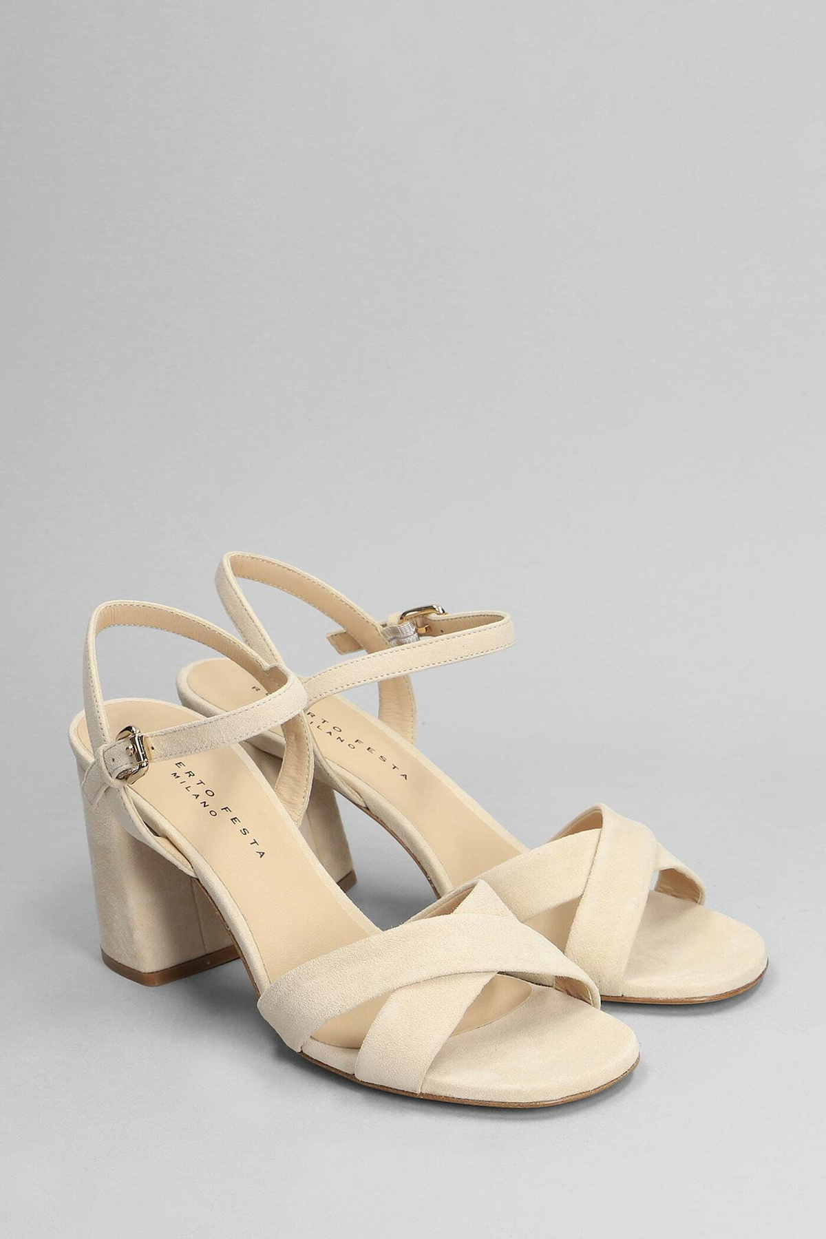 Komono Isla Sandals In Beige Suede