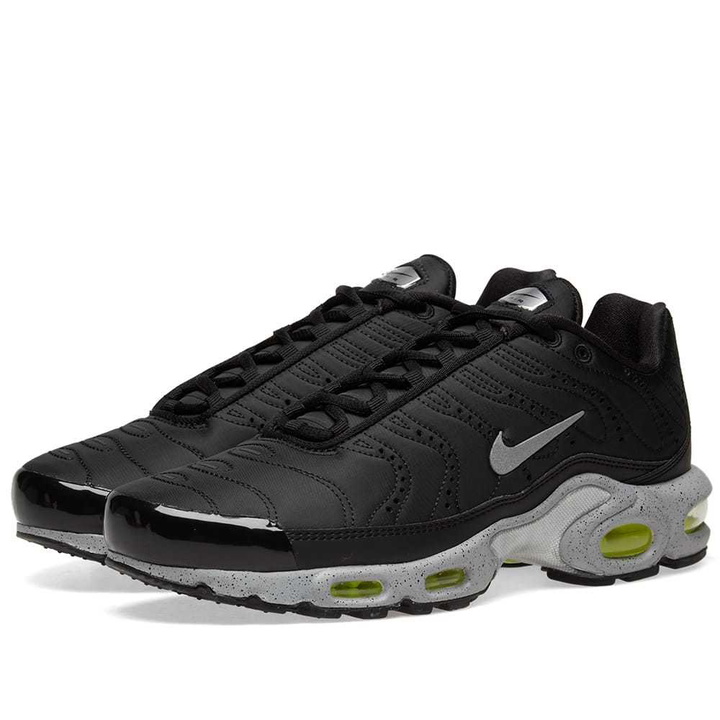 Photo: Nike Air Max Plus PRM