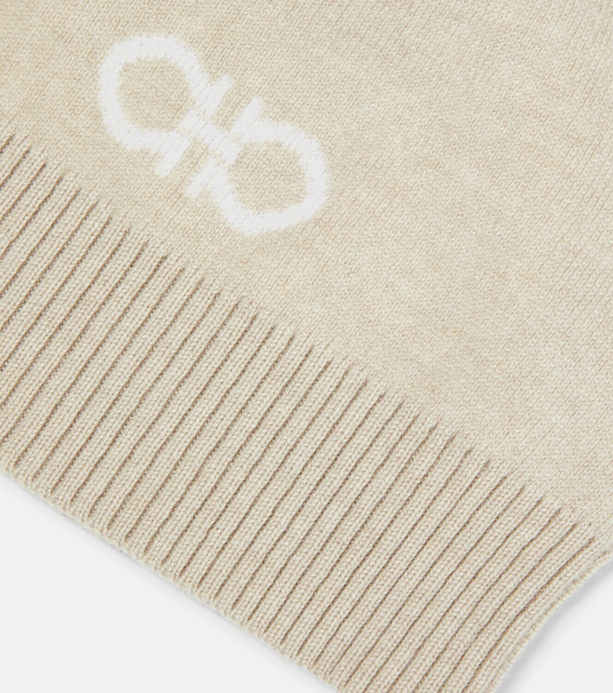 Ferragamo - Logo cashmere beanie
