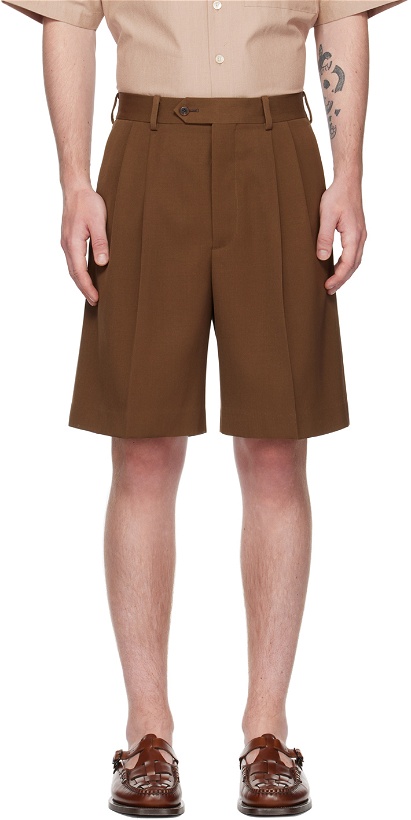 Photo: AURALEE Brown Pleated Shorts