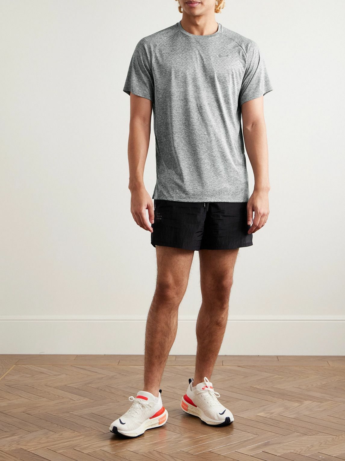NIKE RUNNING - Stride Dri-FIT ADV Mesh T-Shirt - Gray
