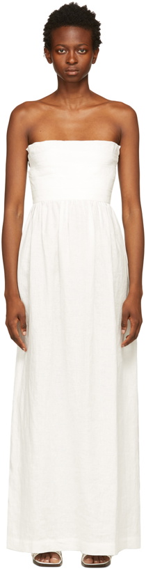 Photo: Helenamanzano White Oyster Long Dress