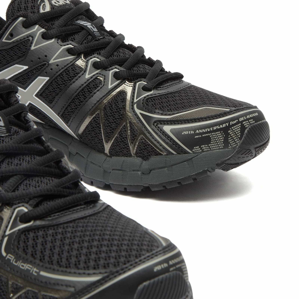 Asics Gel-Kayano 20 Sneakers in Black/Clay Grey